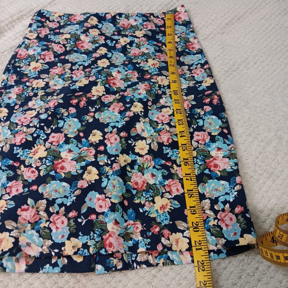 Margaret M  Floral Print Pull‎ on Stretch Bodycon Pencil Skirt Small Corpcore - Picture 7 of 7